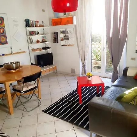 Apartament With Garden